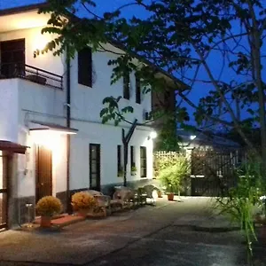 3* Alojamento de Acomodação e Pequeno-almoço Fontanarossa Airport -private Parking-